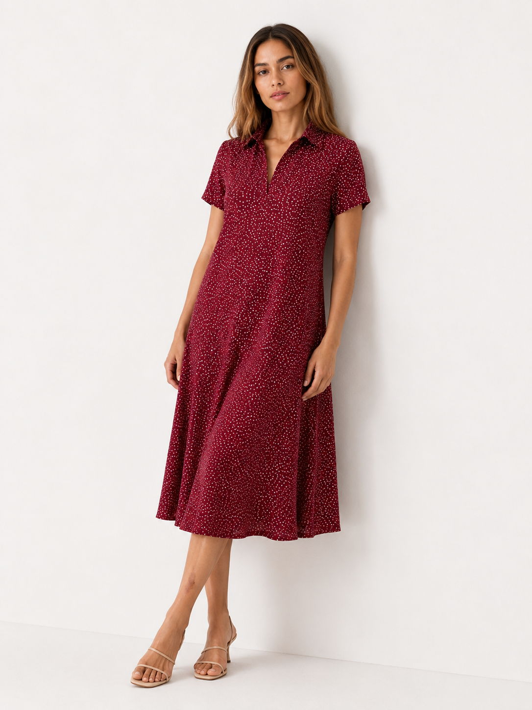 Printed V-Neck Dress with a Relaxed Everyday Fit