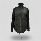 Chaqueta acolchada ligera con detalle de retales y cintura ajustable
