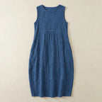 Vestido oversize sin mangas con delicados bordados