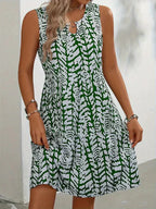 Vestido midi sin mangas con estampado abstracto para el verano