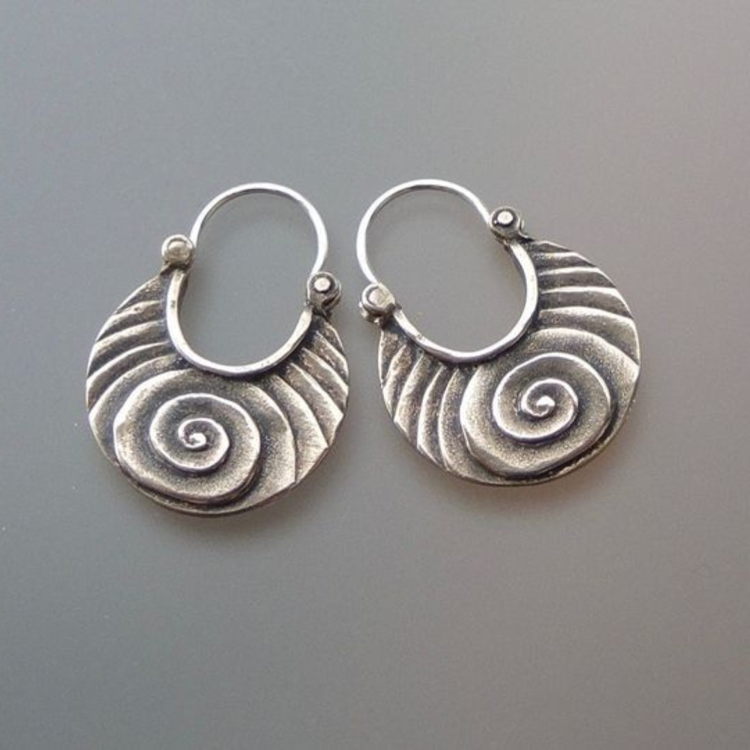 Spiral Hoop Earrings with Shell Detail in Silver Colour