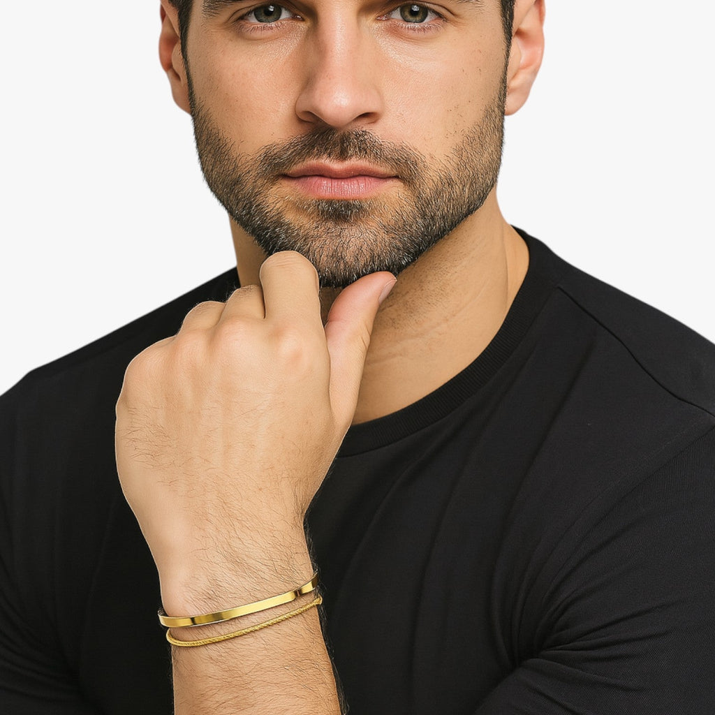 Conjunto de pulseras de acero inoxidable para hombre con detalles en negro