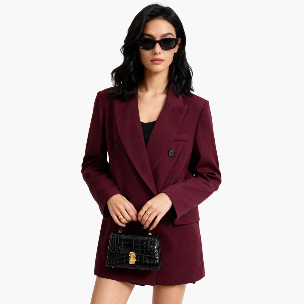 Vinröd blazer med långa ärmar och smal, skräddad passform