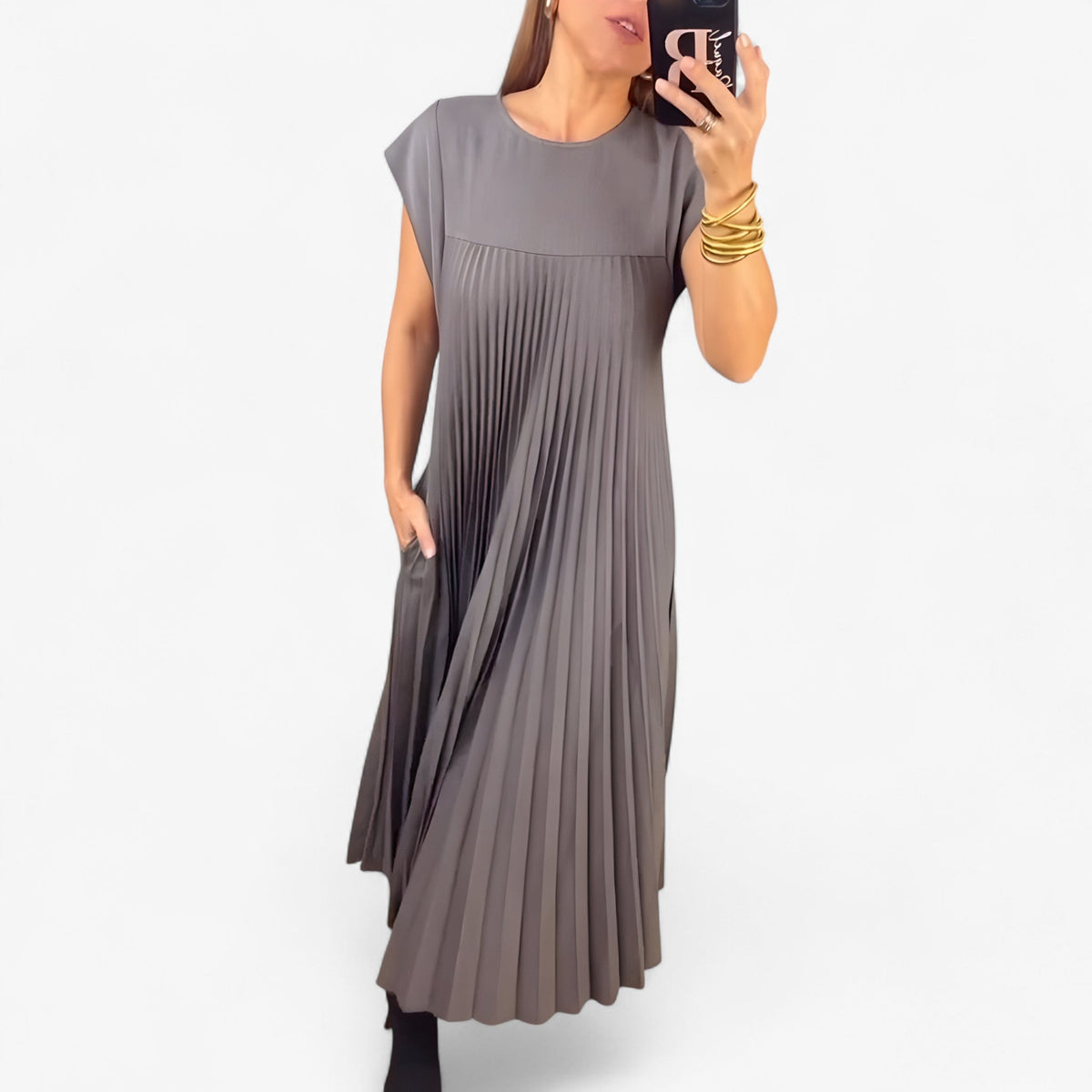Vestido plisado sin mangas de silueta vaporosa