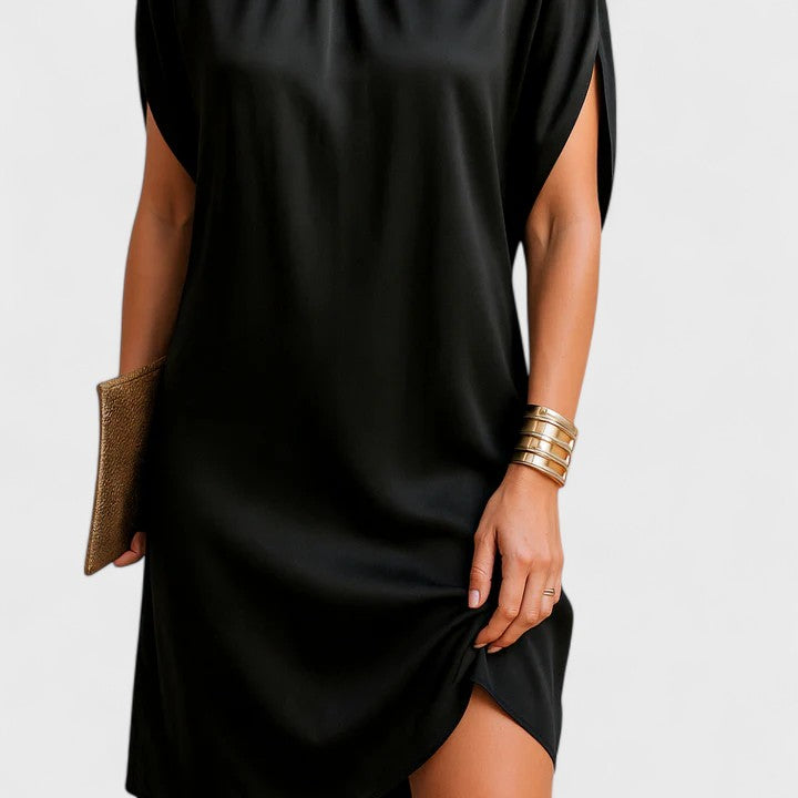 Solid Colour Dress with V Neckline