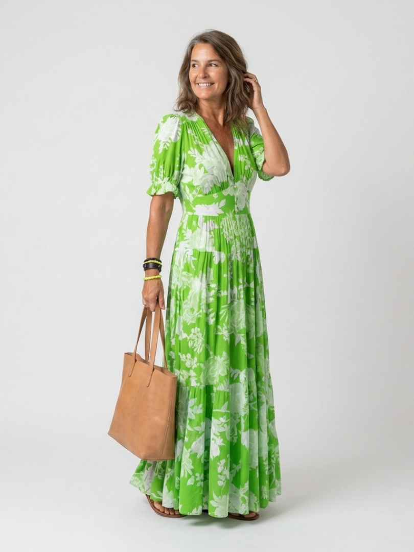 Vestido midi de estampado floral con cuello de pico y manga corta