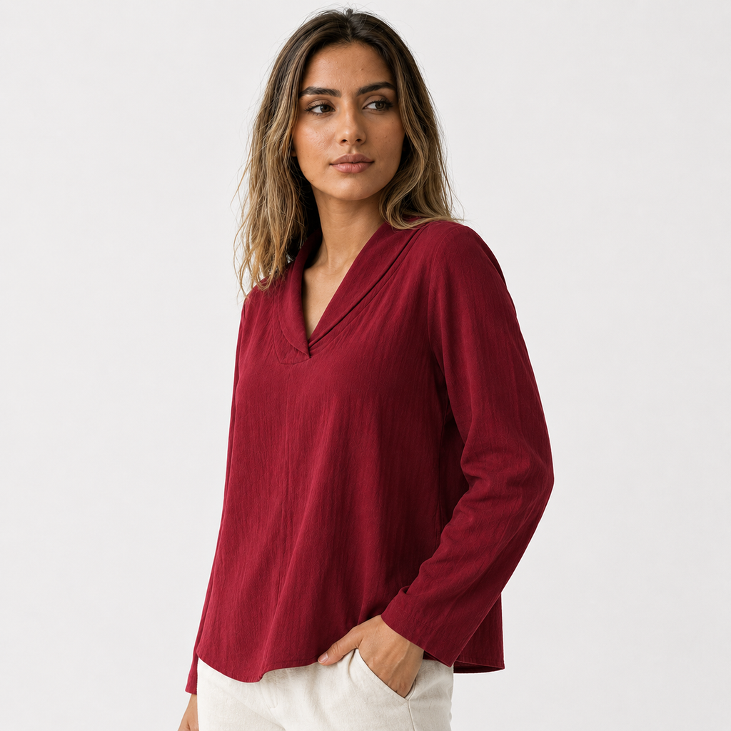 Blusa de algodón de corte holgado con cuello de pico y cuello chal