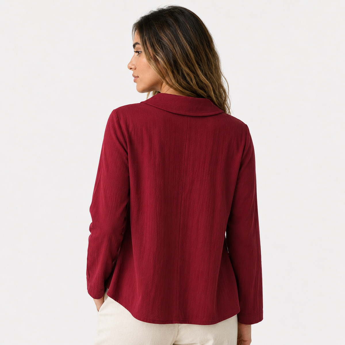 Blusa de algodón de corte holgado con cuello de pico y cuello chal