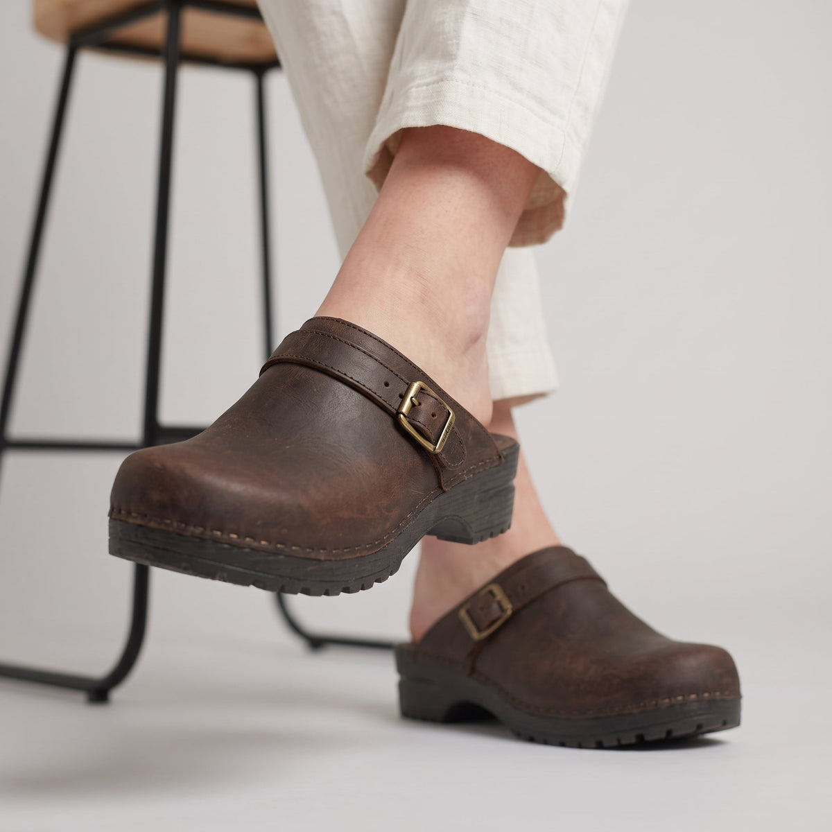 Orthopedic Clogs with Pressure-Relief Sole