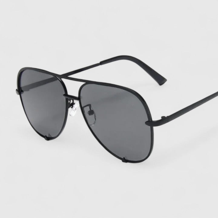 Aviator Sunglasses with Gradient Lenses