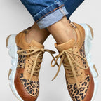 Leopardmönstrade sneakers med dämpade innersulor