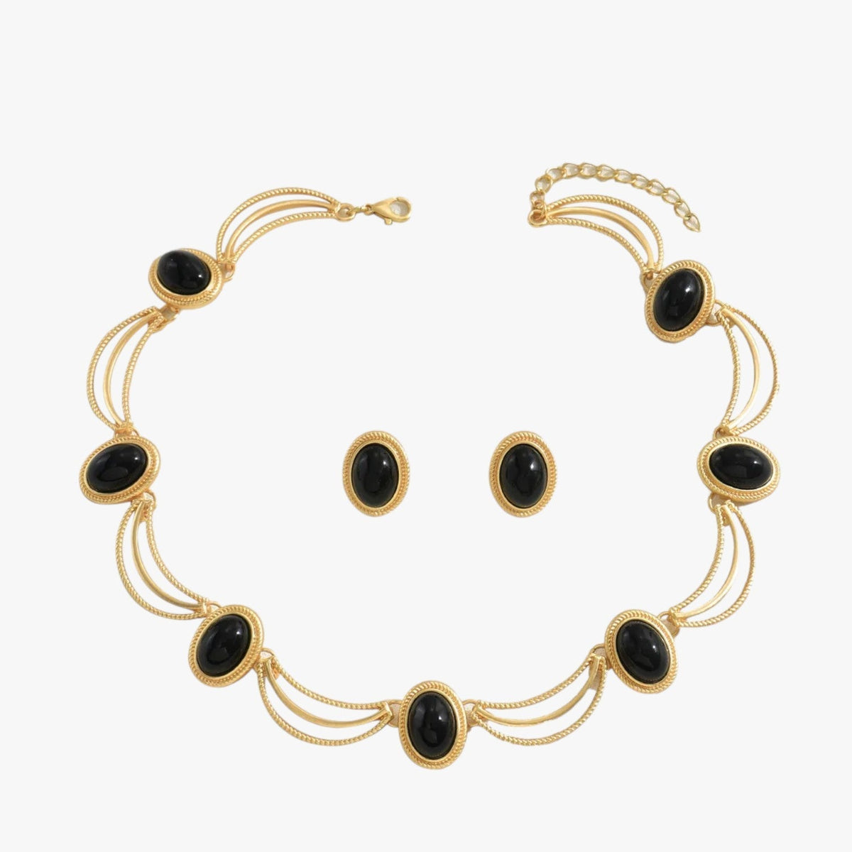 Necklace and Earrings Set with Vintage-Style Pendant