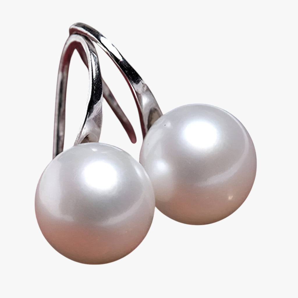 Pendientes de perlas colgantes con detalles de cristal brillante