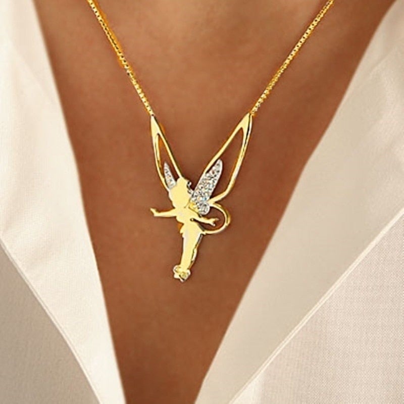 Halsband med älvhänge och lekfull sagodesign