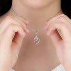 Halsband med zirkonia och kristall i silverfärg
