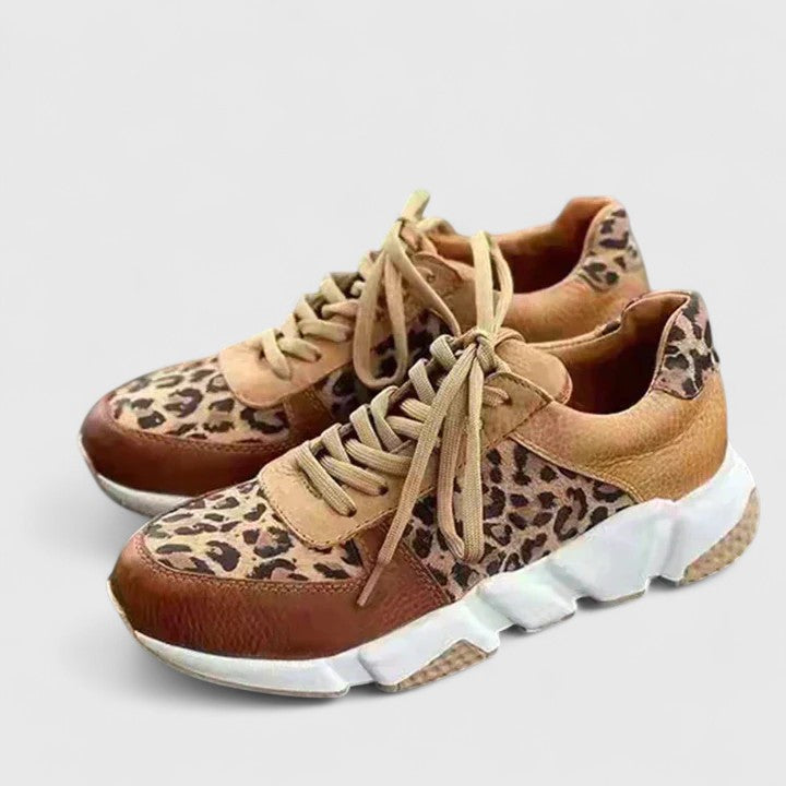 Leopardmönstrade sneakers med dämpade innersulor