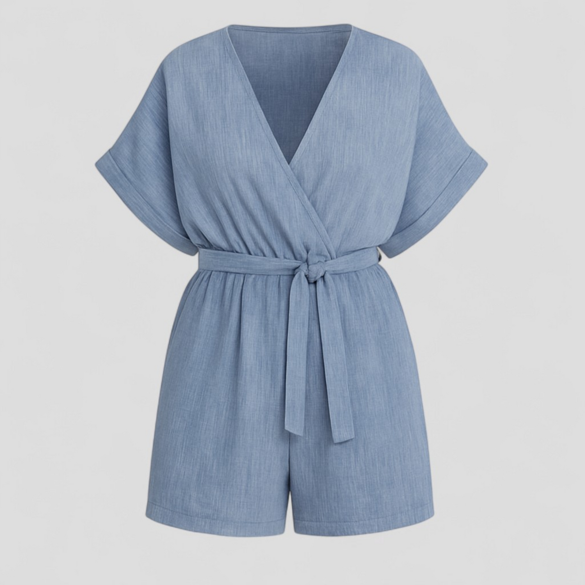 Linen jumpsuit with short sleeves for summer days