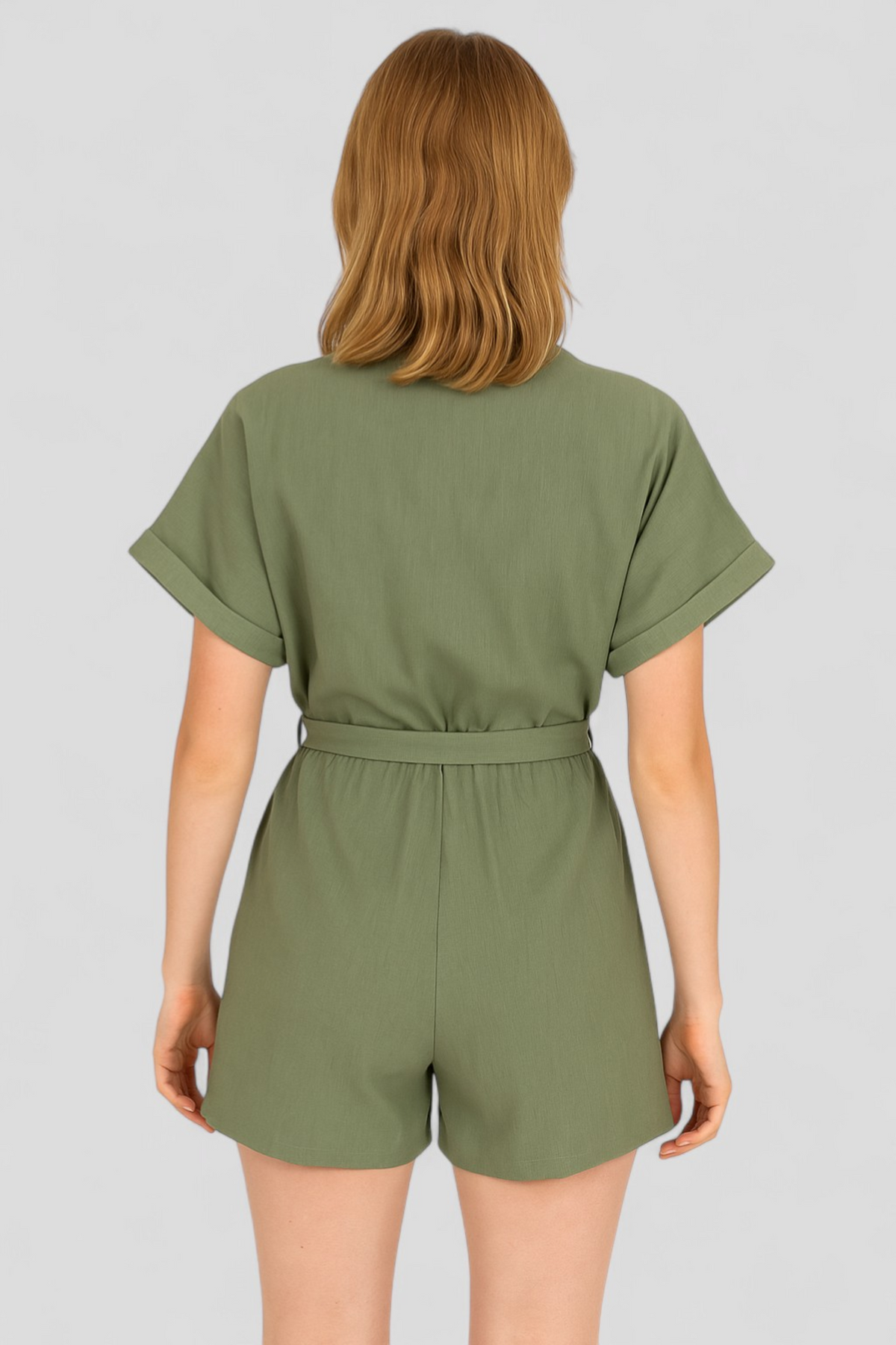 Linen jumpsuit with short sleeves for summer days
