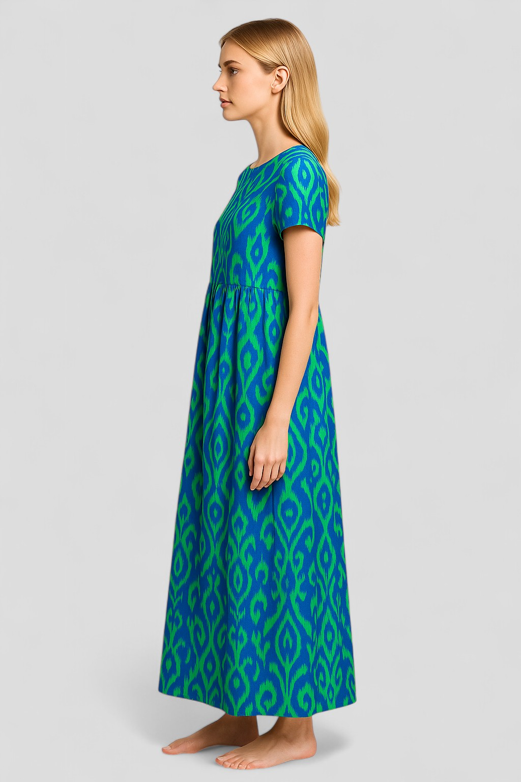 Lightweight V-Neck Maxi Dress with Side Pockets