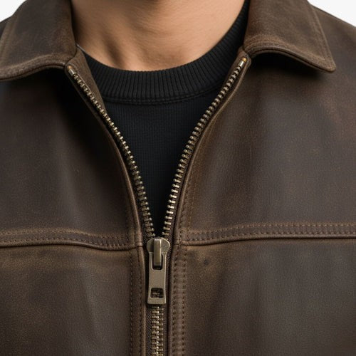 Chaqueta atemporal con bolsillos prácticos para superponer