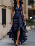 Halter Neck Sleeveless Dress with Striking Line