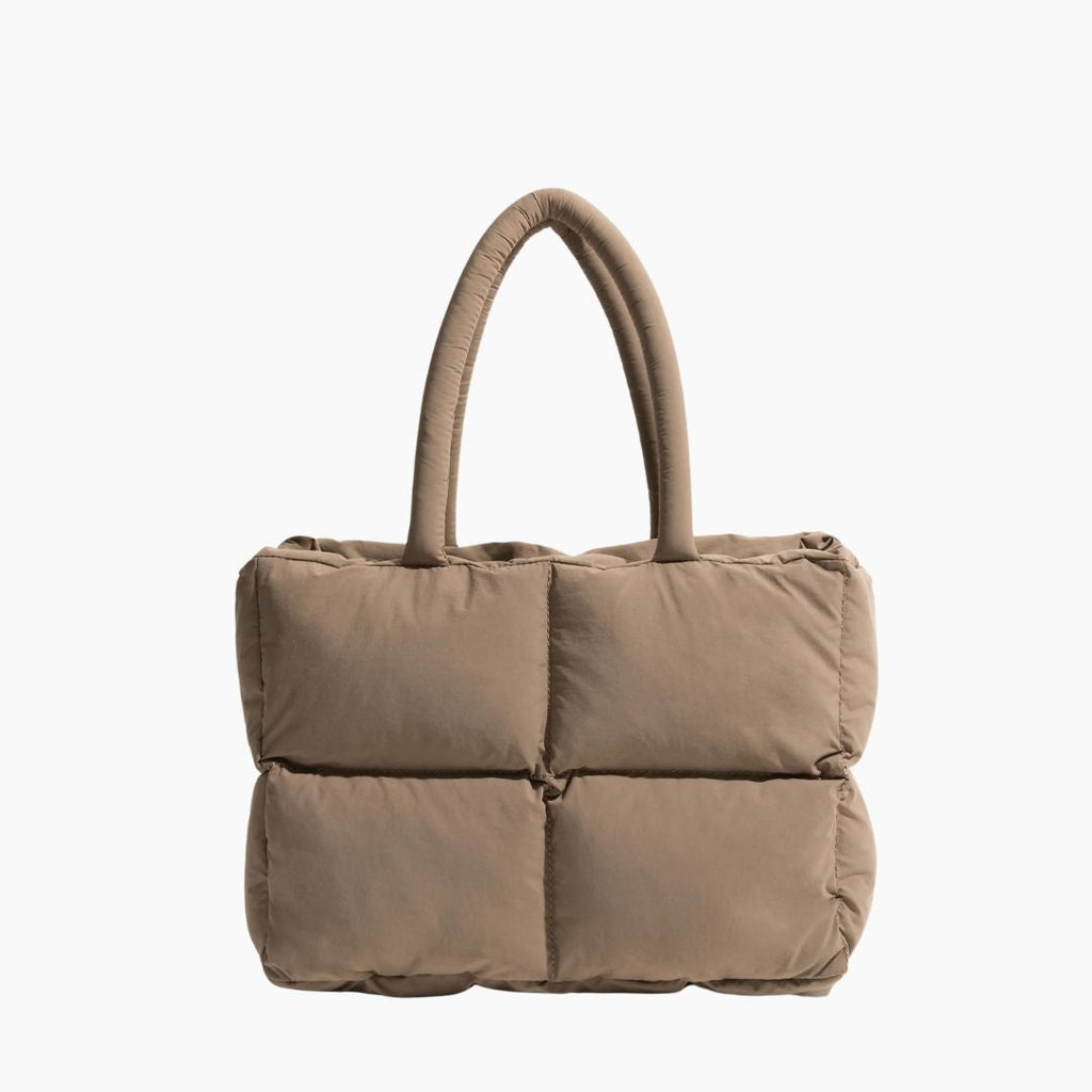 Rymlig puffer-axelväska med modern stil