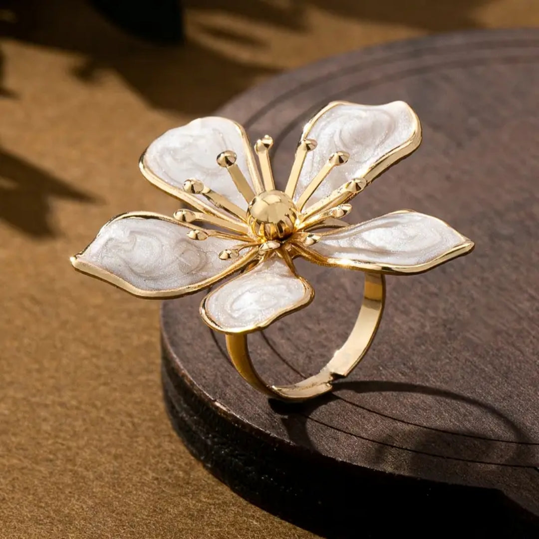 White Enamel Blossom Ring with Glossy Petals in Gold Colour