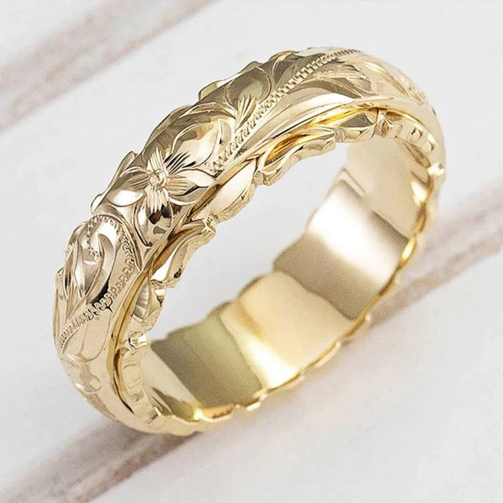 Ring med graverade blommor i vintagestil, guldfärgad