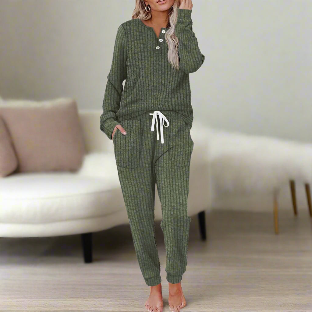 Soft Two Piece Set with Pockets and Relaxed Cut