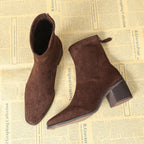 Botas con cremallera lateral y construcción suave y flexible