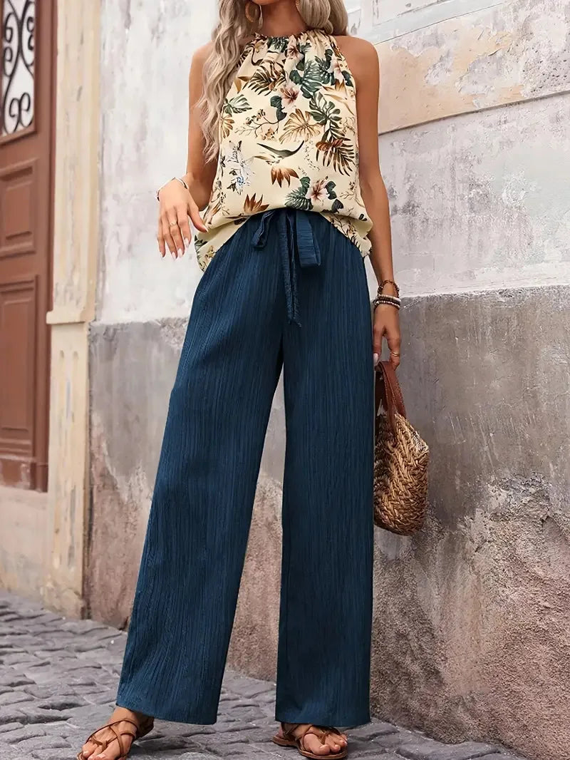 Checked Sleeveless Two Piece Set with Flowing Trousers