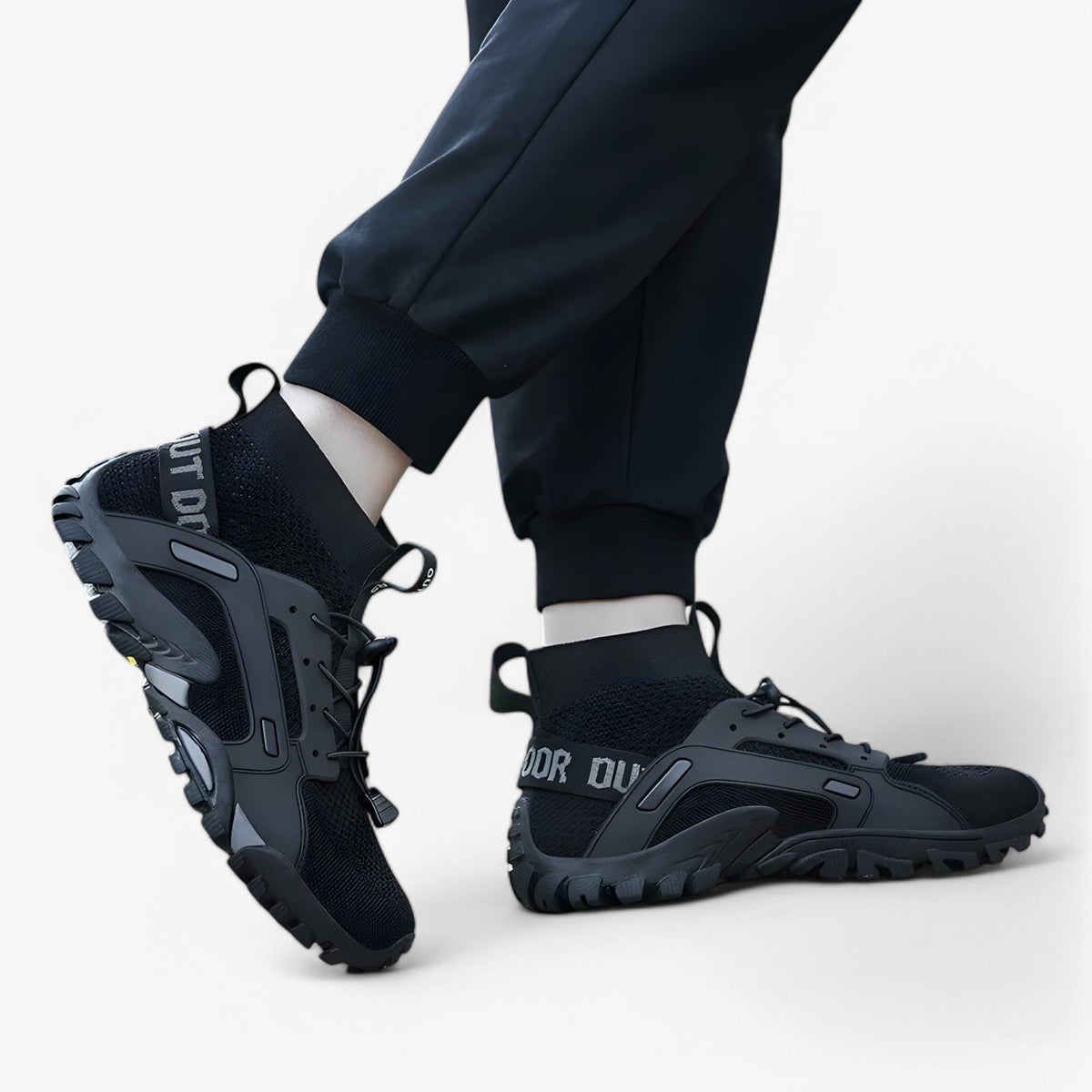 High-Top Hiking Boots with Breathable Mesh Lining
