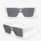 Square Frame Unisex Sunglasses with Lightweight Ergonomic Build