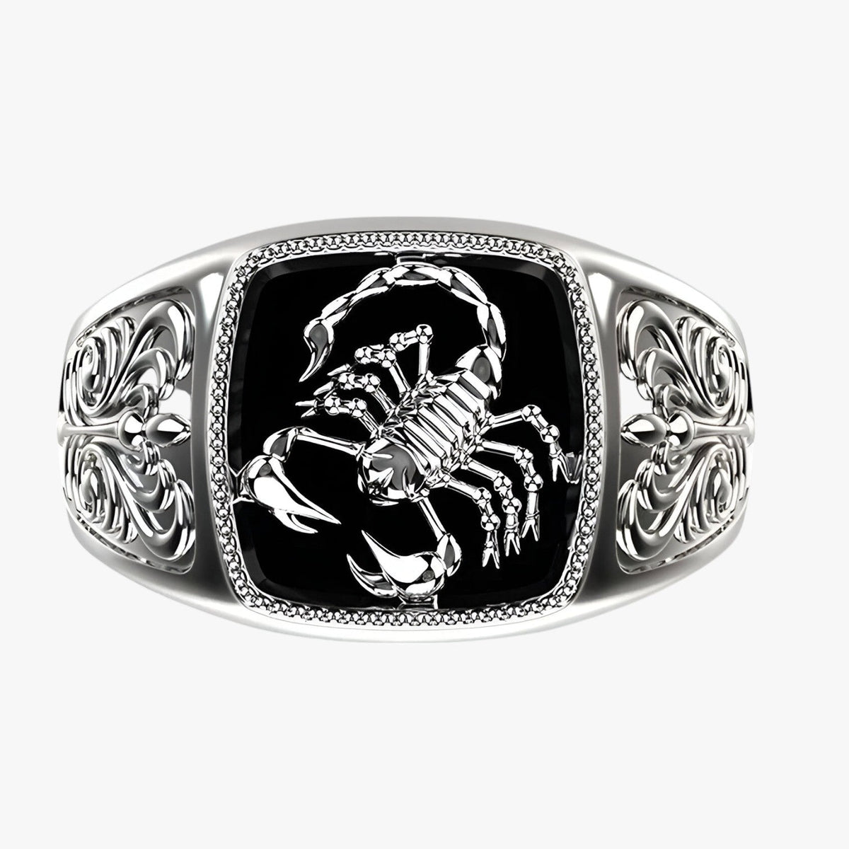 Scorpion Statement Ring with Bold Punk-Inspired Design