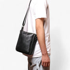 Bolso de hombro de inspiración vintage con varios compartimentos