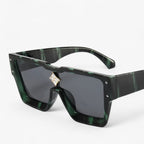 Square Frame Unisex Sunglasses with Lightweight Ergonomic Build