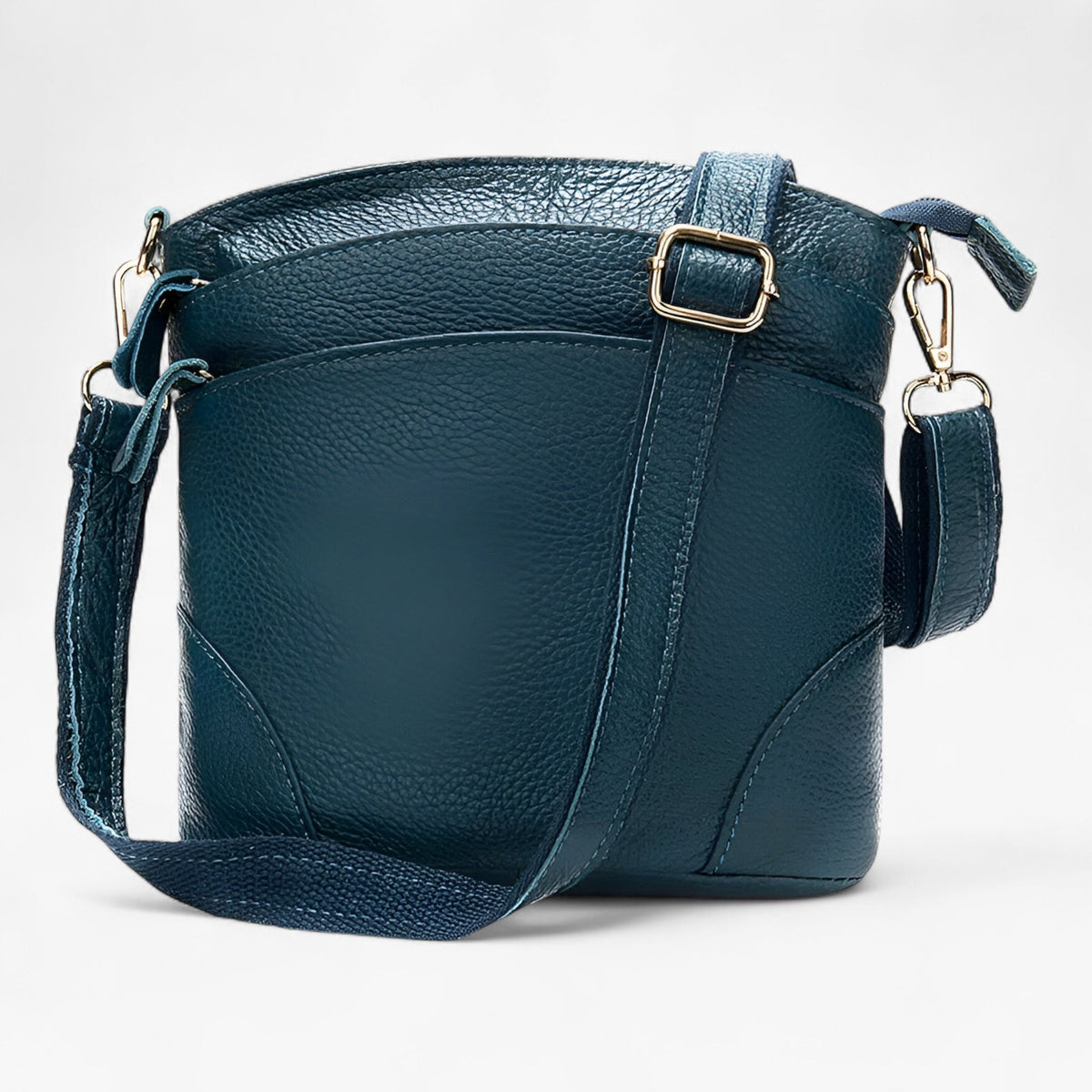 Compact Crossbody Bag for Women in a Neat Everyday Fit