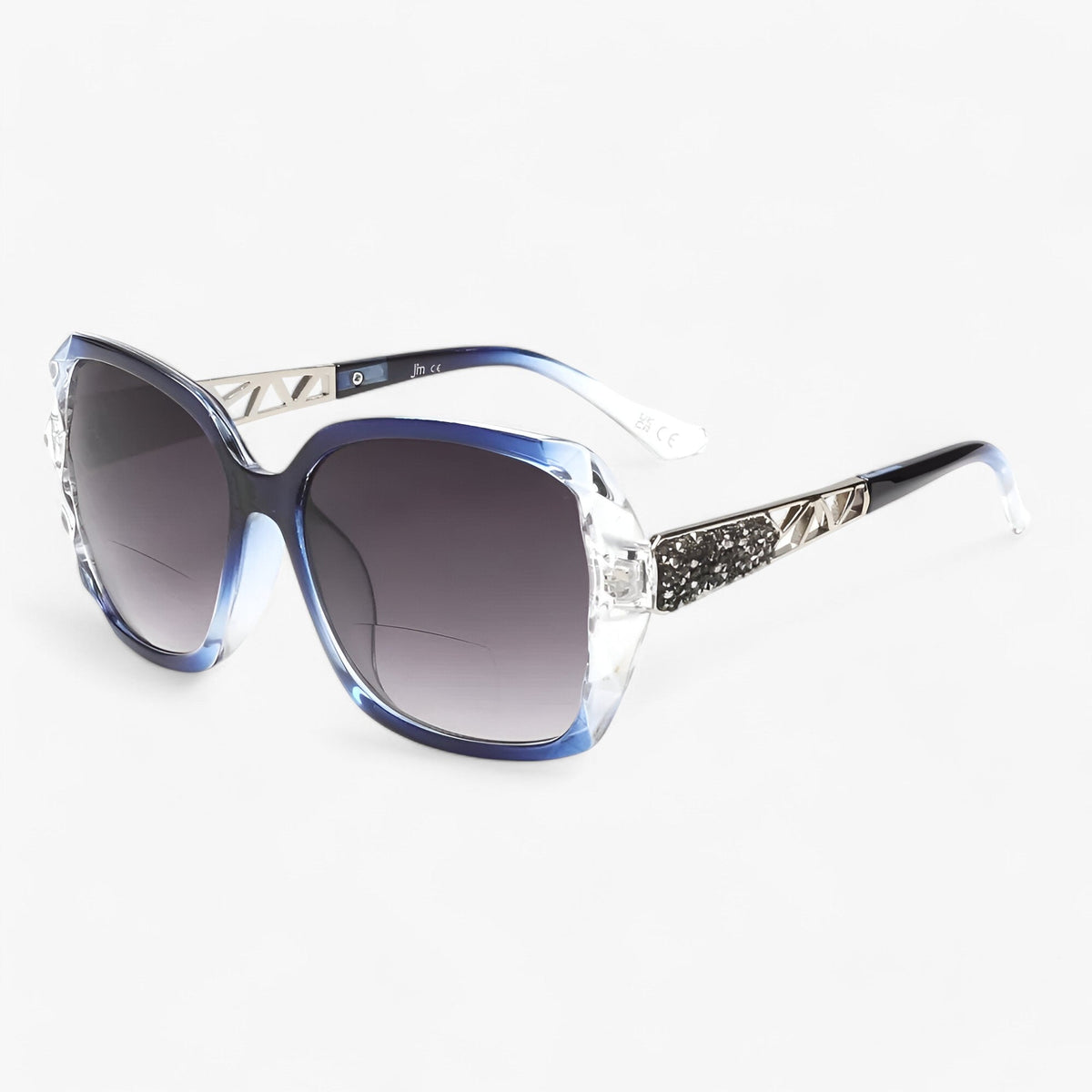 Oversized Sunglasses with a Lightweight Fashion-Forward Frame