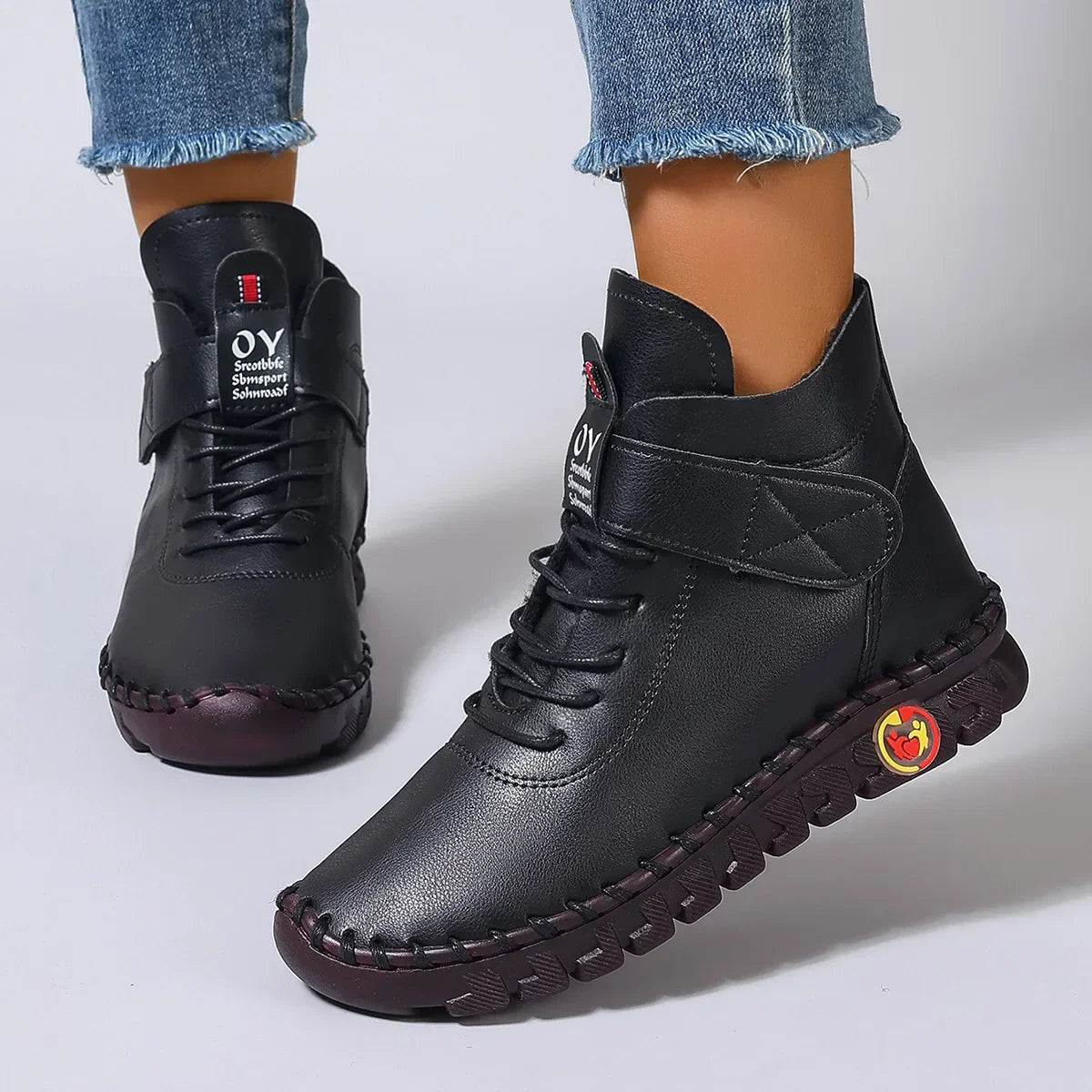Botas de invierno forradas de borreguito con puntera redonda