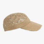 Stickad sommarhatt i mesh som andas med justerbar passform