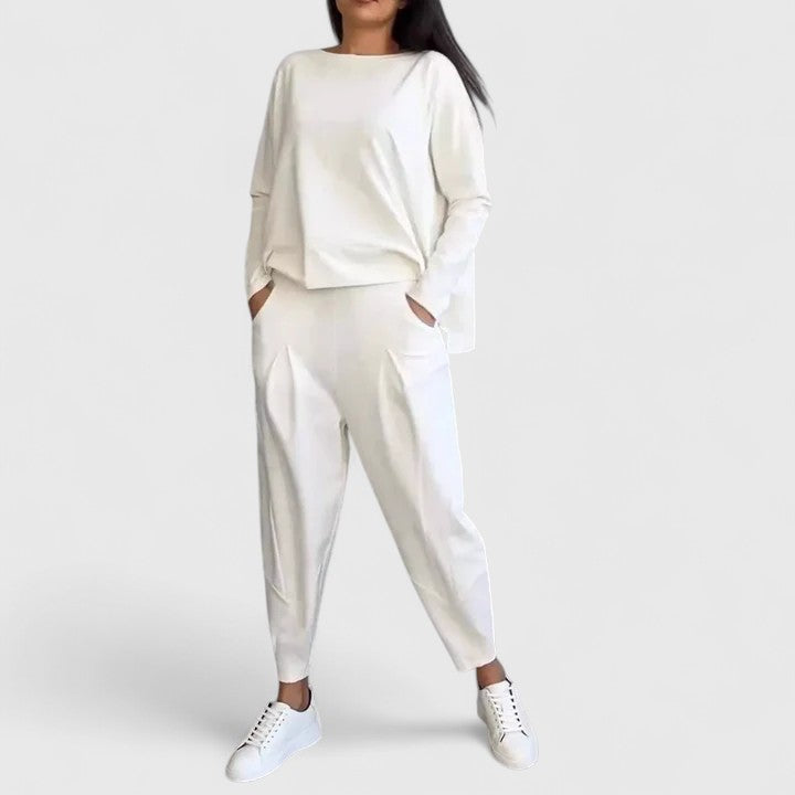Comfortable Two Piece Set with Relaxed Cut