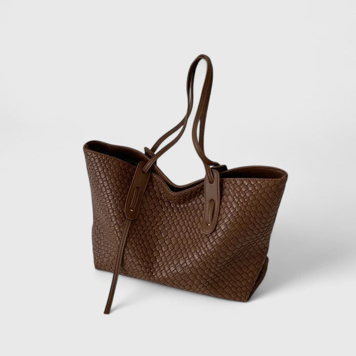 Bolso de asas de textura trenzada con capacidad para el día a día