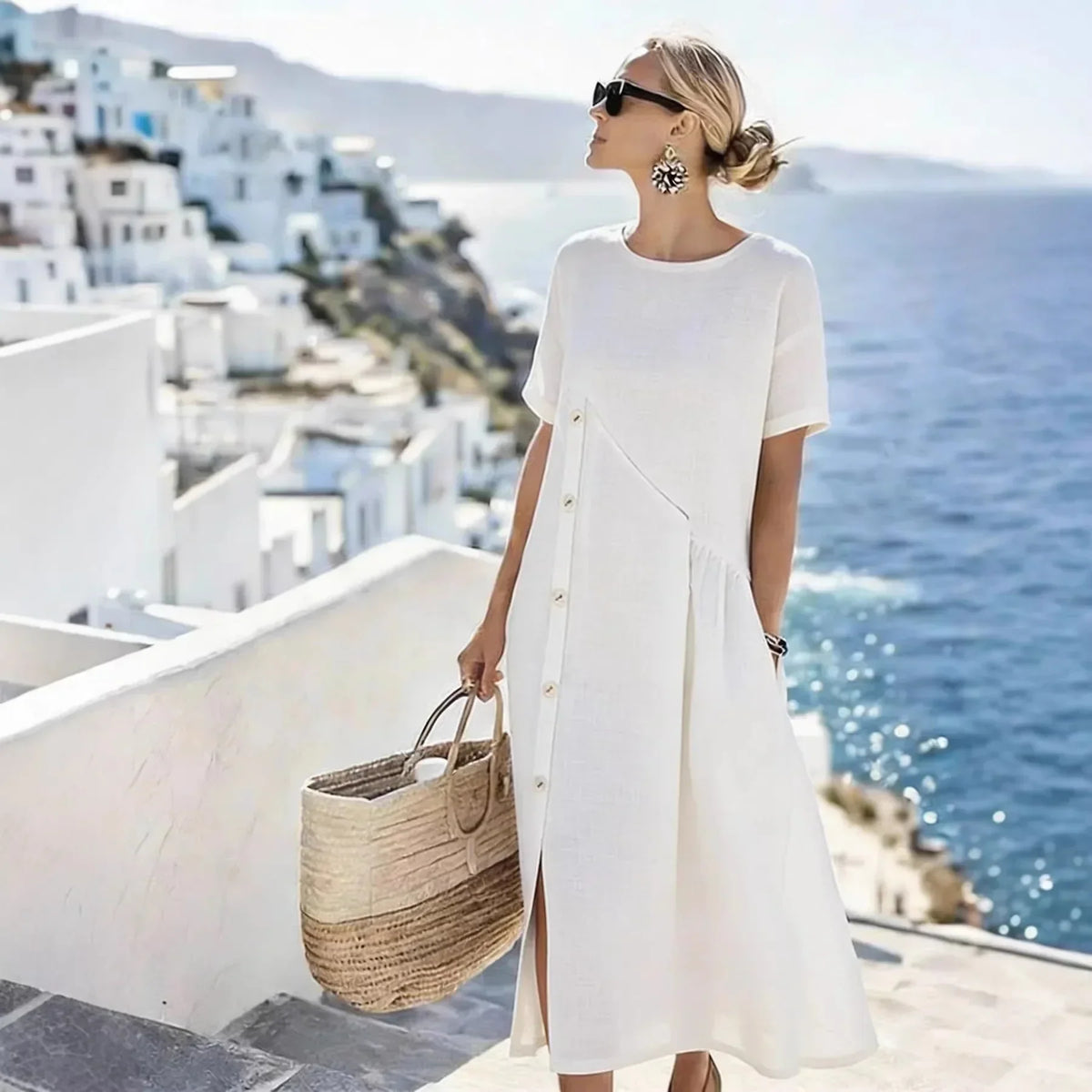 Relaxed Stretch Midi Dress with Round Neckline