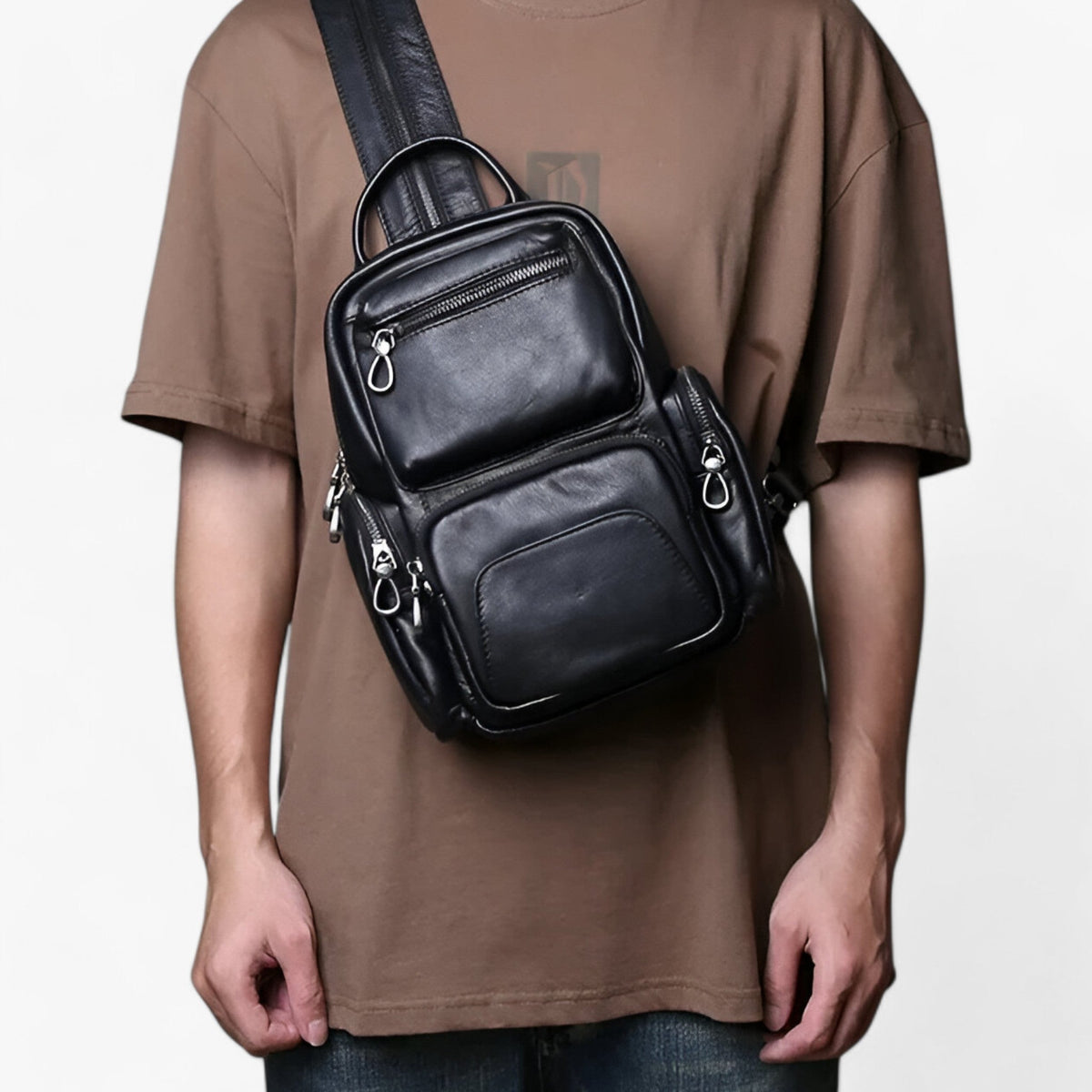 Bolso convertible: riñonera de pecho y mochila en uno
