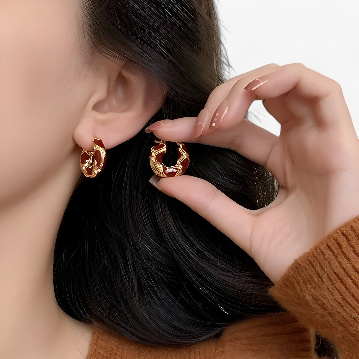 Pendientes de aro vintage de esmalte con acabado resistente para el día a día