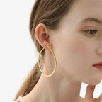 Gold-Coloured Hoop Earrings in Stainless Steel