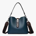 Leather shoulder bag for everyday wear and errands