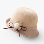 Bucket hat i ull med rosettdetalj i vintagestil