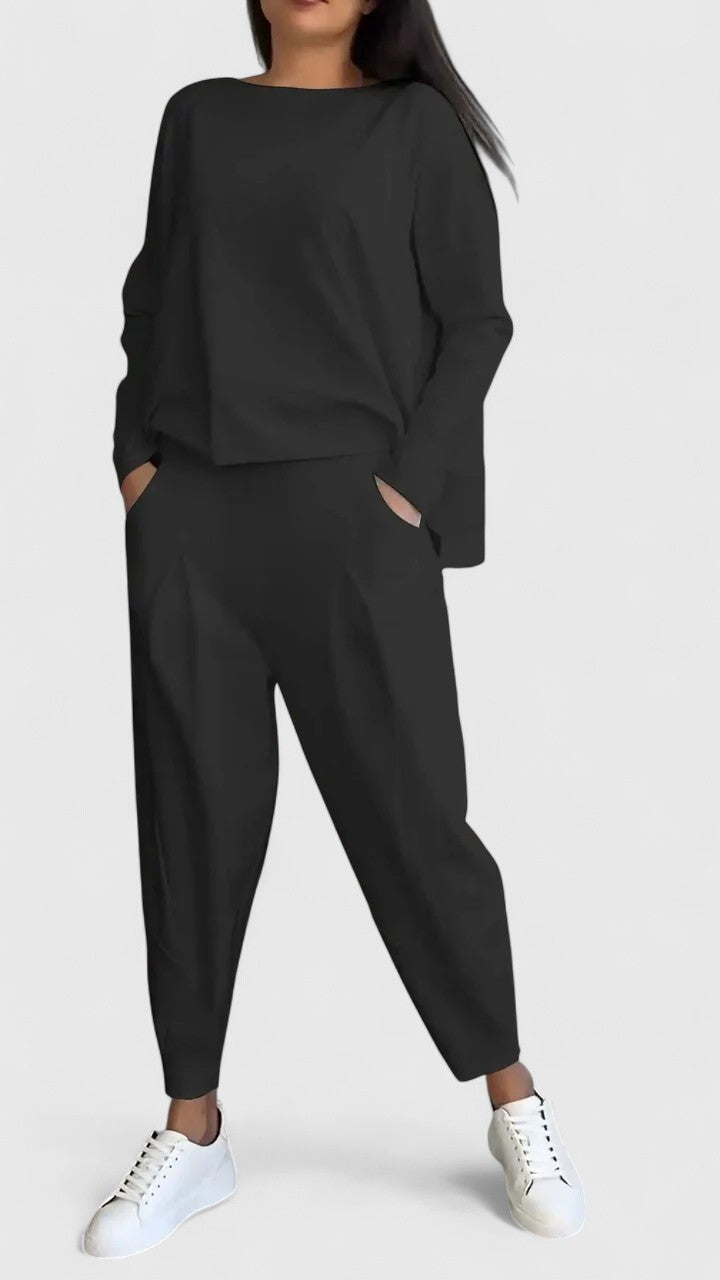 Comfortable Two Piece Set with Relaxed Cut