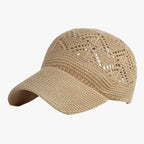 Stickad sommarhatt i mesh som andas med justerbar passform